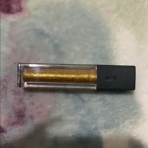 Bite beauty lip topper